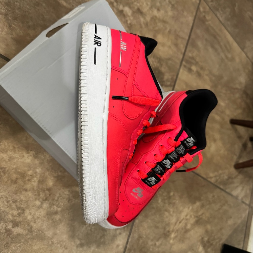 2020 Nike Air Force 1 LV8 3(GS) - Picture 2 of 9